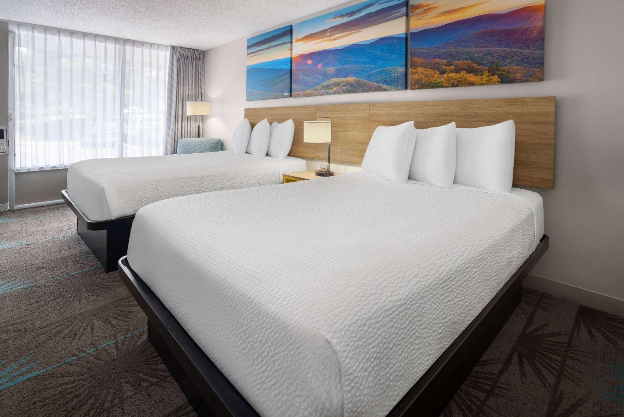 Days Inn Of Frederick By Wyndham Exteriér fotografie