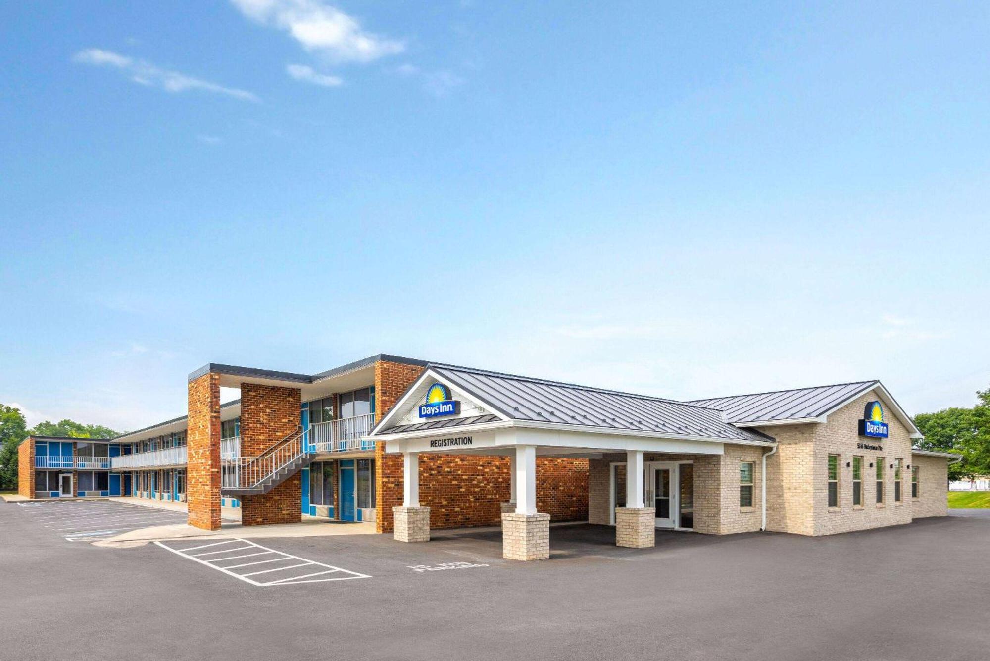Days Inn Of Frederick By Wyndham Exteriér fotografie
